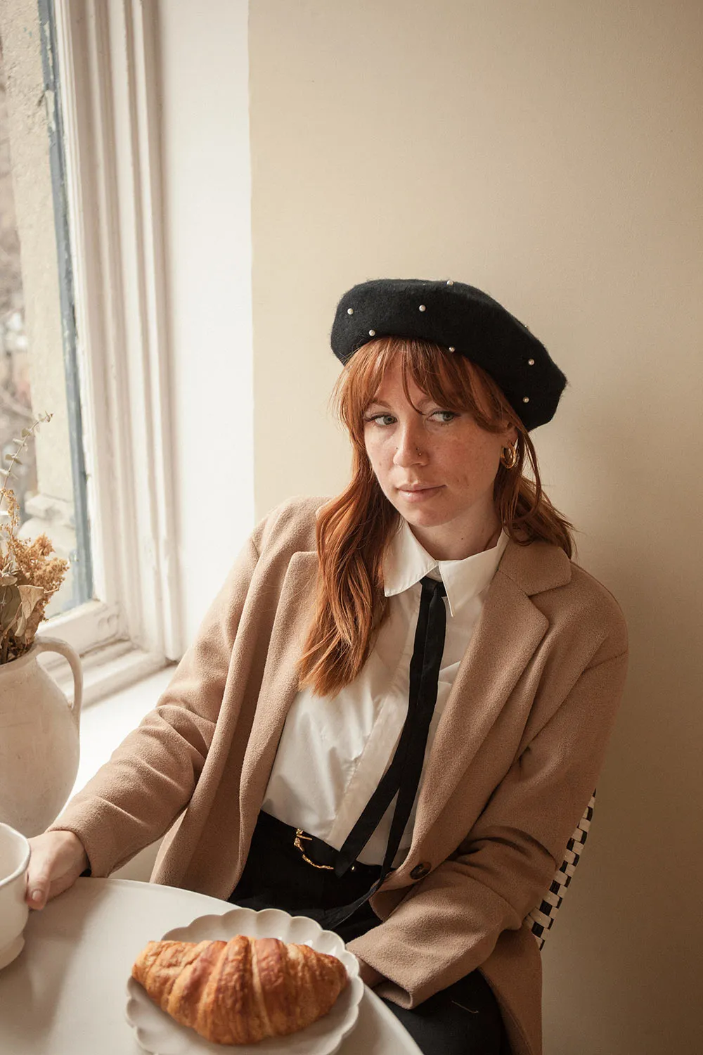Amarantha | Black Beret w/ Pearls