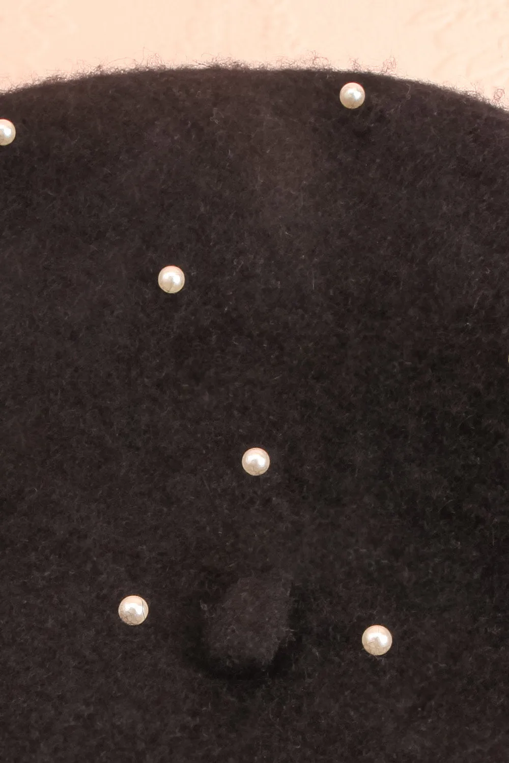 Amarantha | Black Beret w/ Pearls
