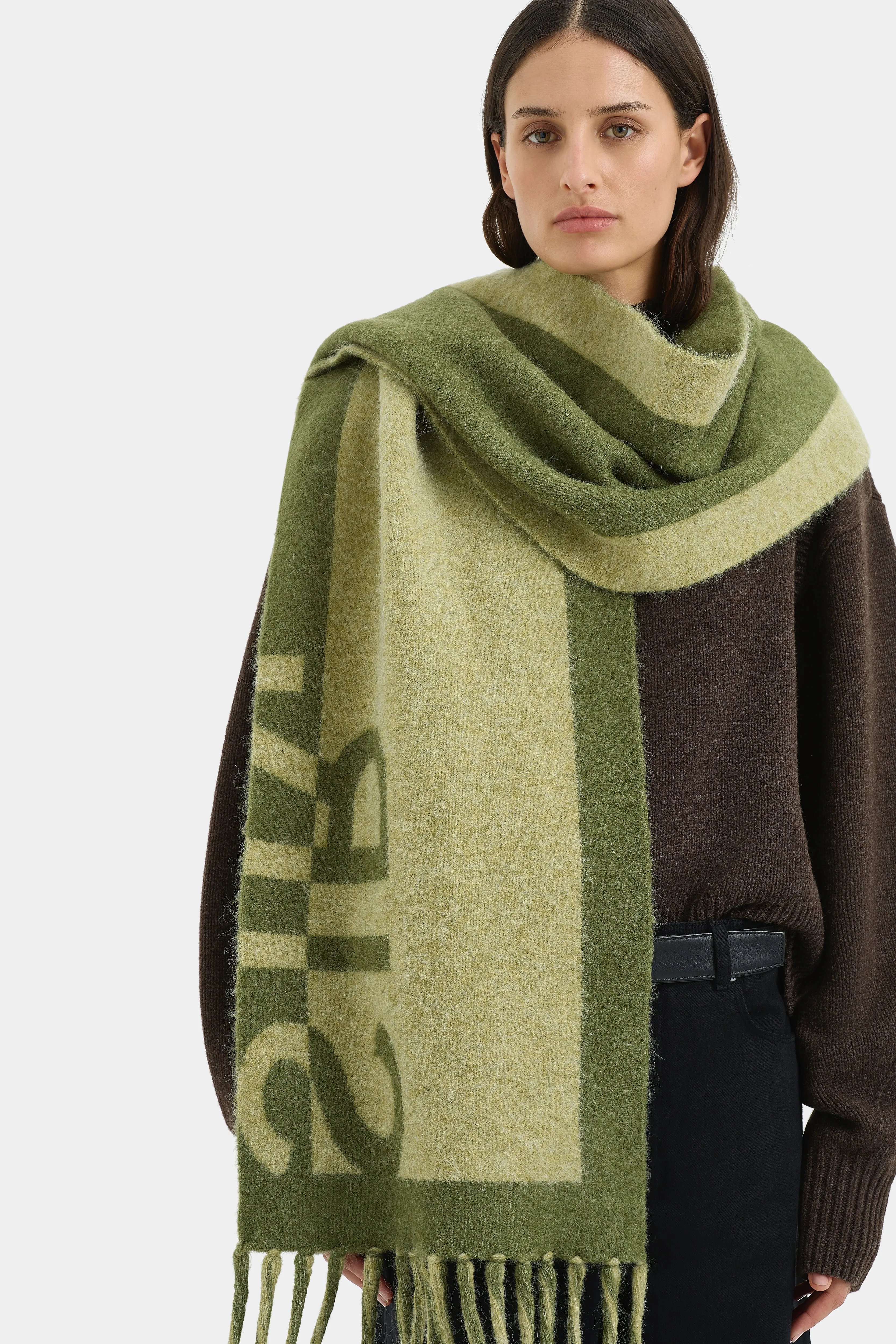 Angelo Scarf SIR