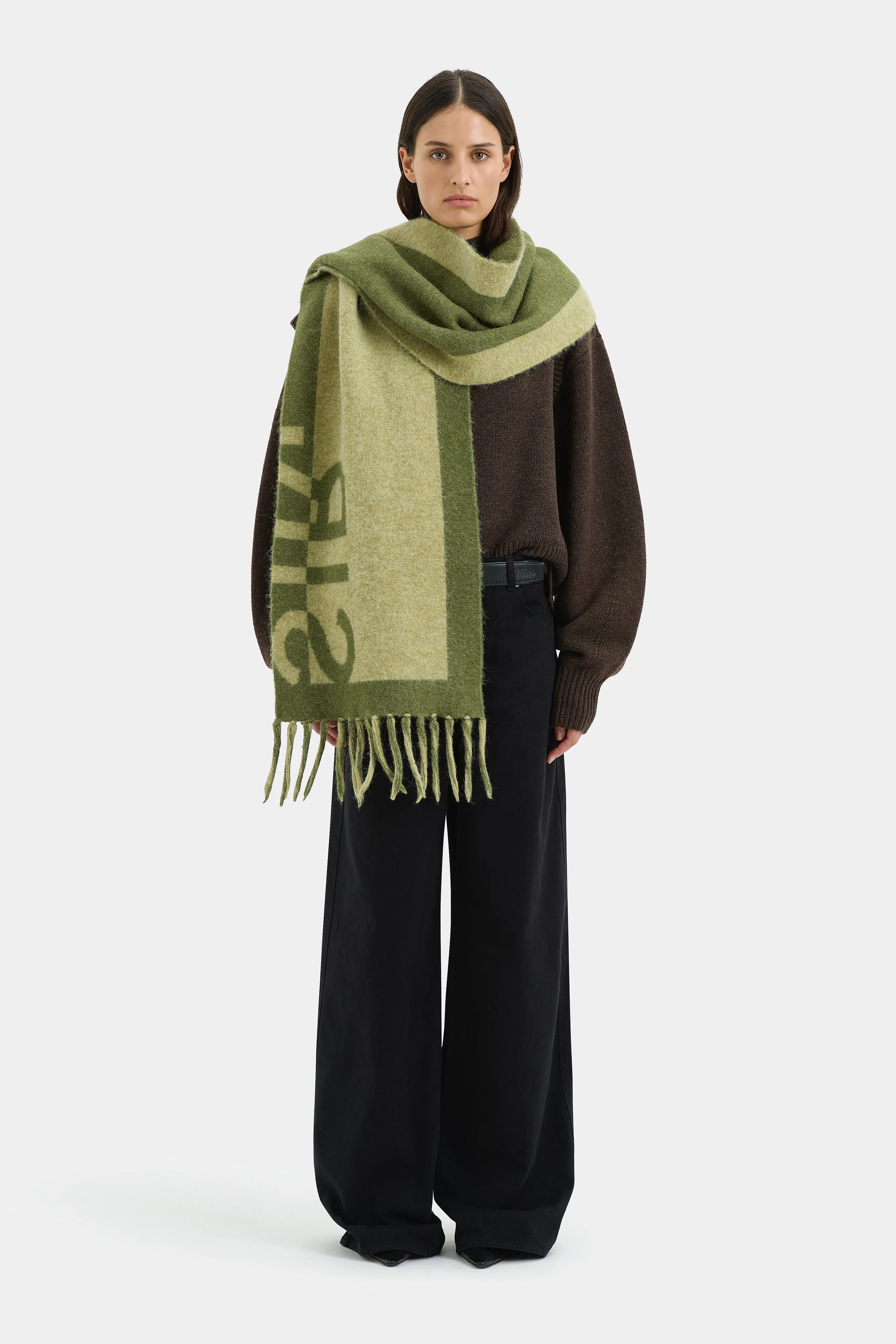 Angelo Scarf SIR