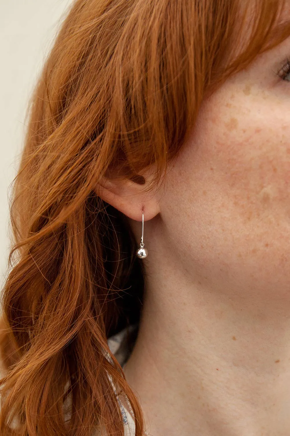 Aria Silver | Earrings w/ Sphere Pendant
