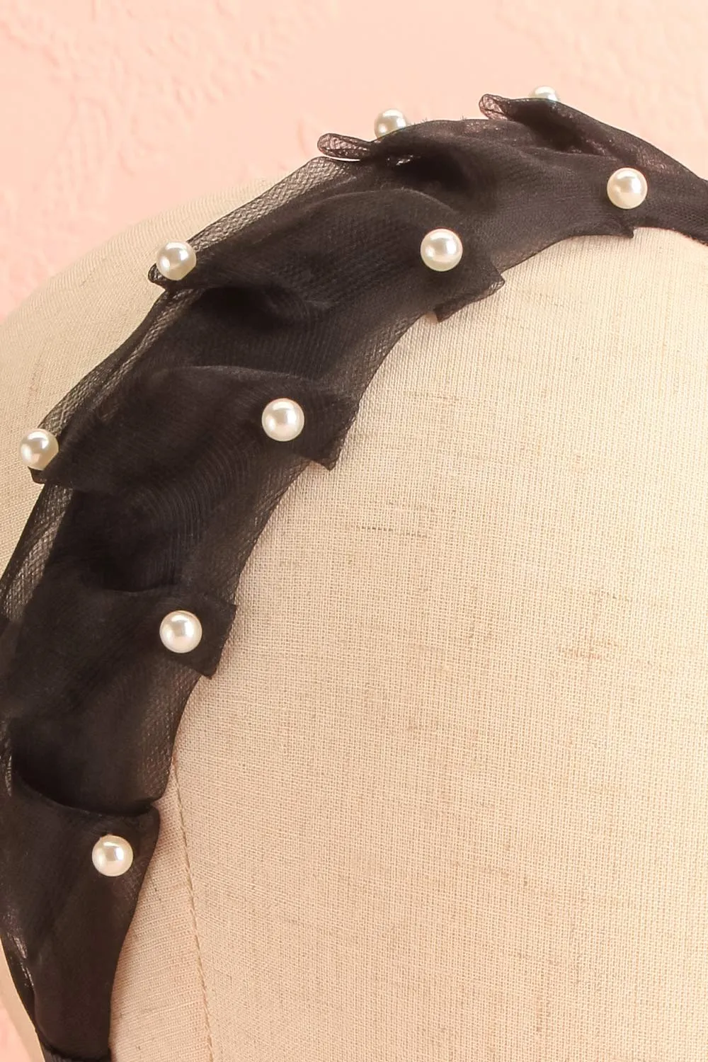 Bessy Black | Headband w/ Tulle & Pearls