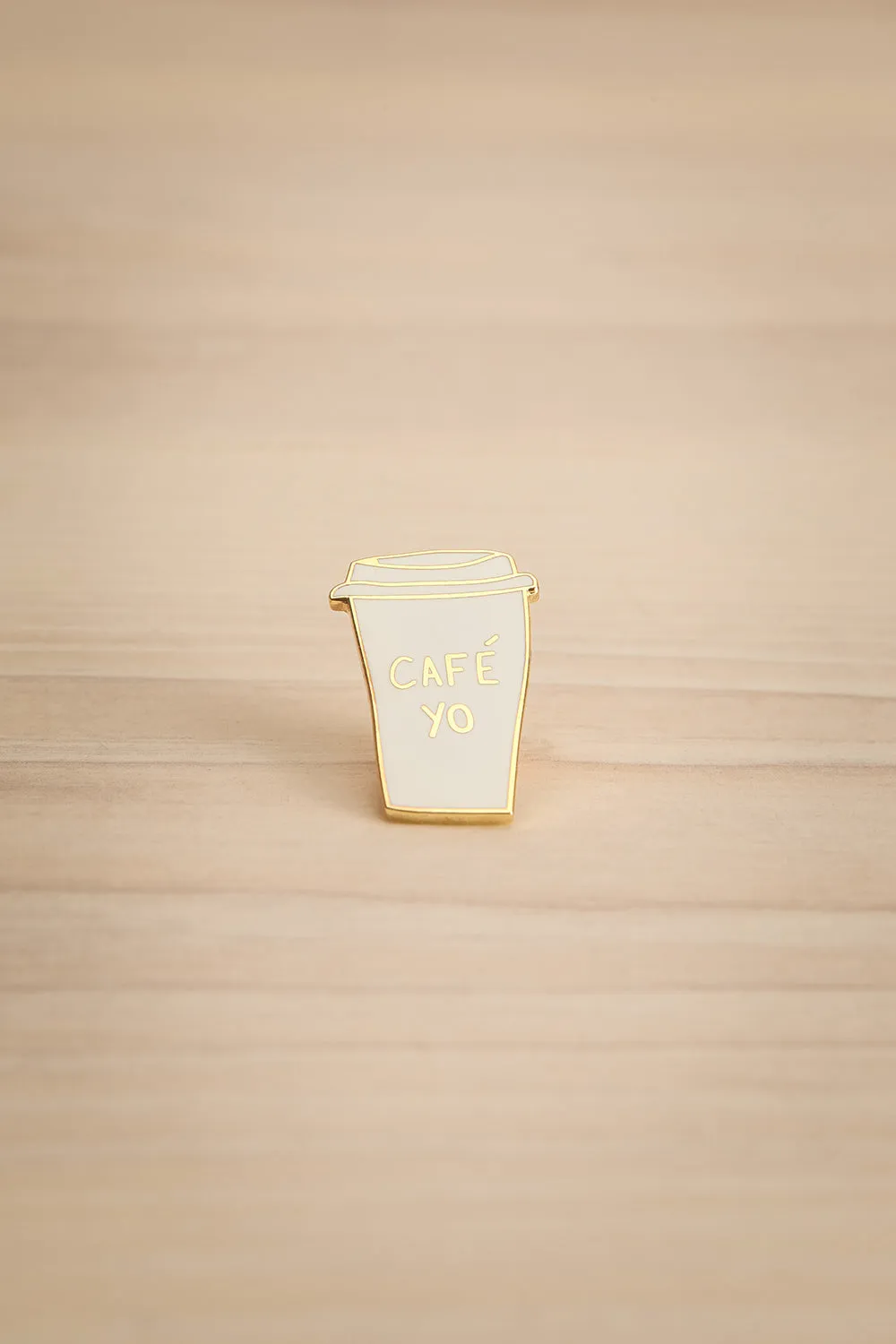 Café Yo | Pin