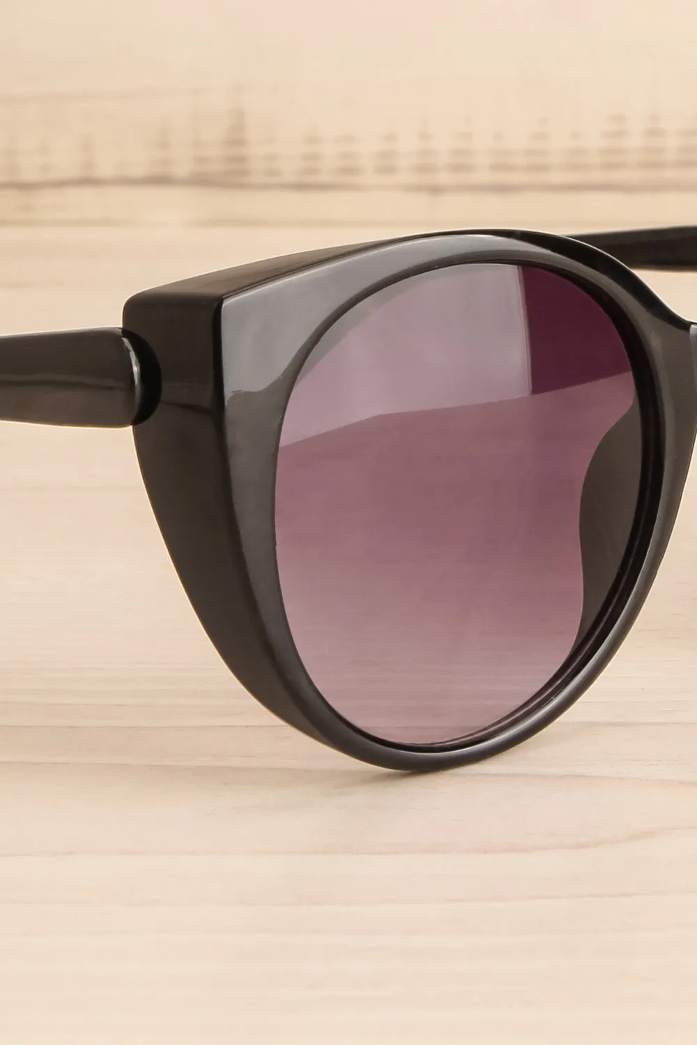Caty | Glossy Black Cat-Eye Sunglasses