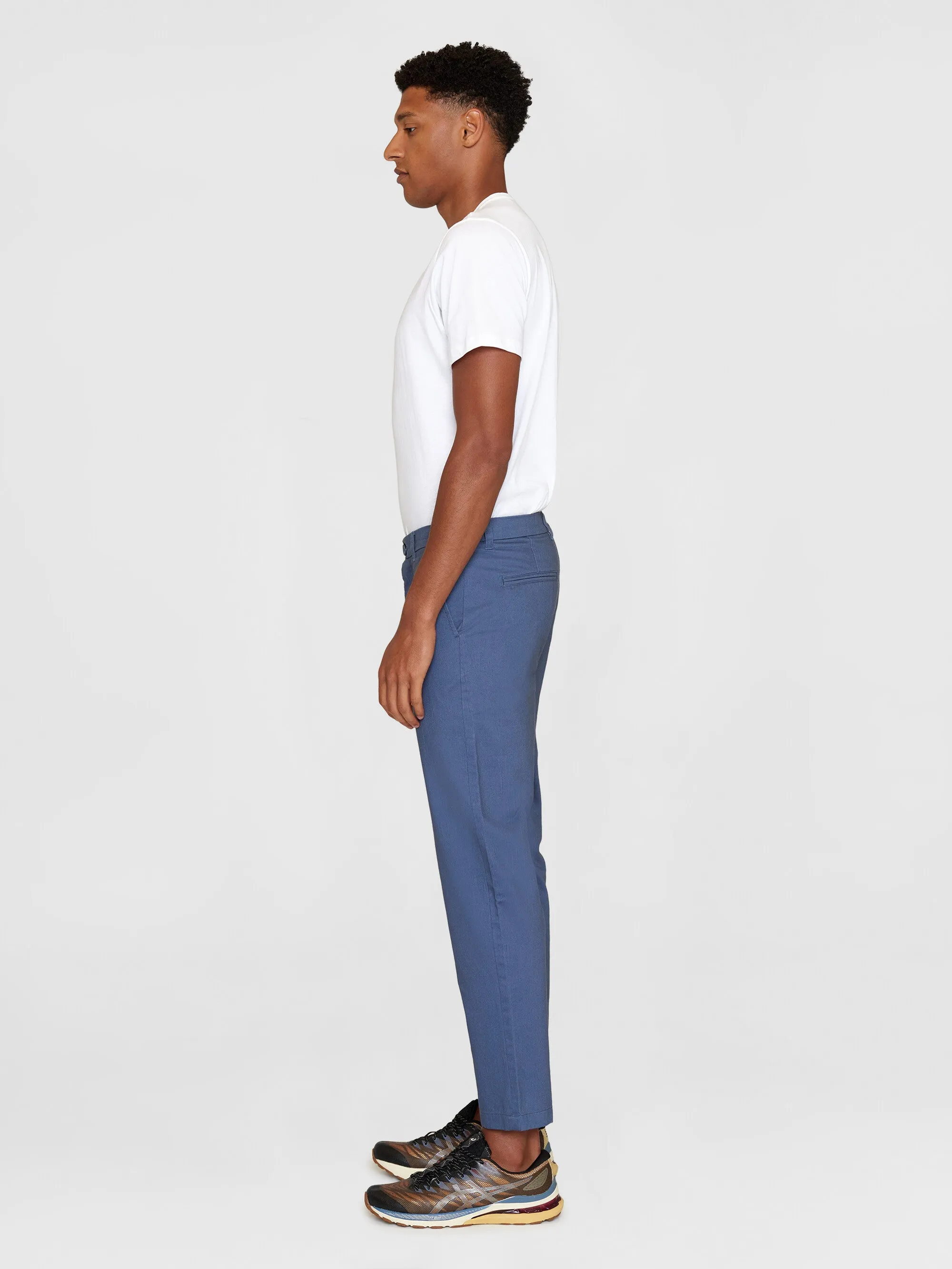CHUCK regular twill chino pants - Vintage Indigo Knowledge Cotton