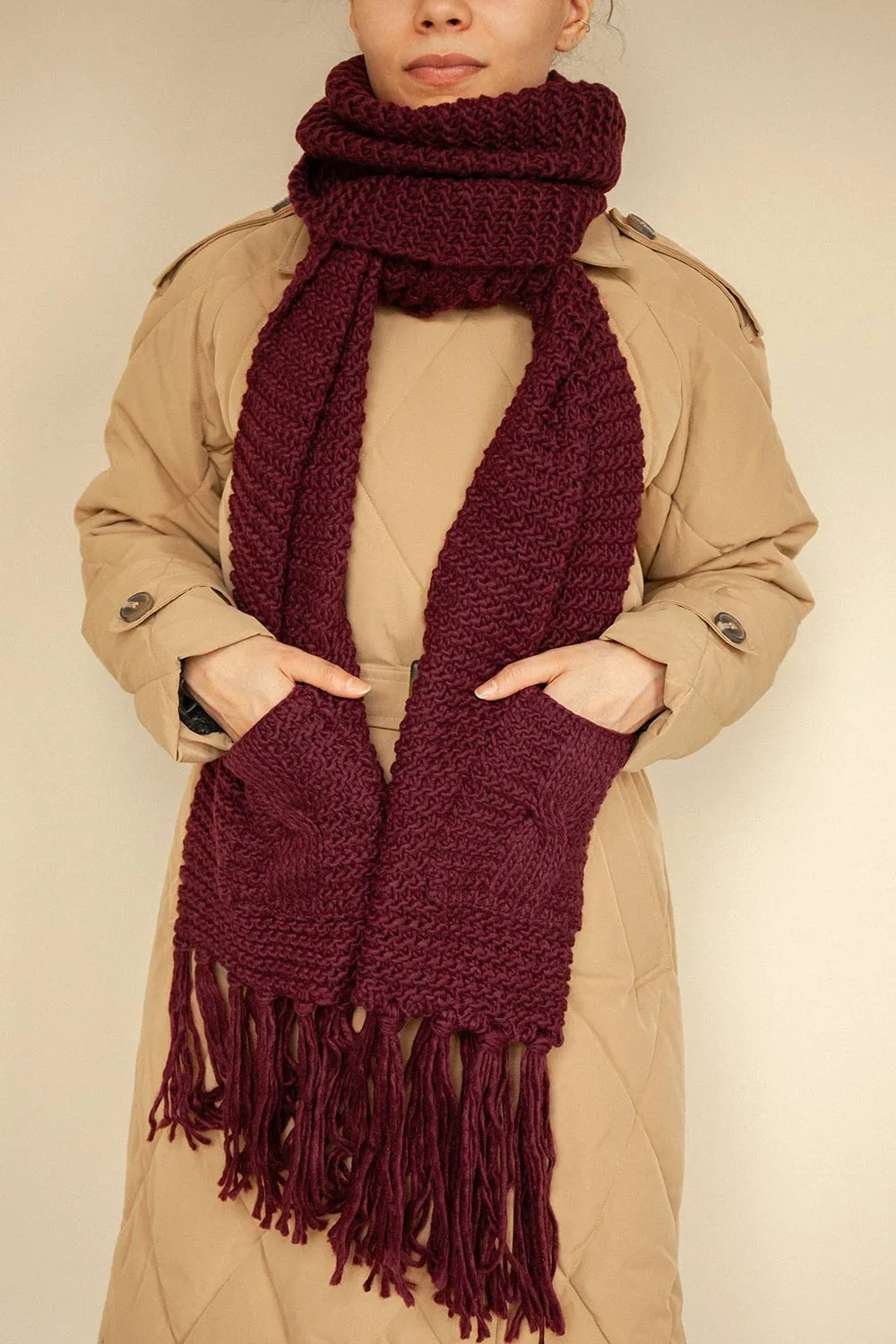 Chunkyss Yellow | Thick Knit Scarf w/ Pockets