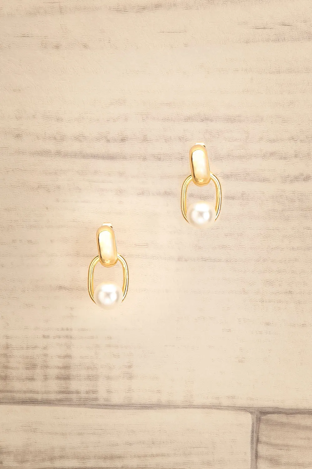 Cypres de Provence | Gold Plated Earrings w/ Pearl