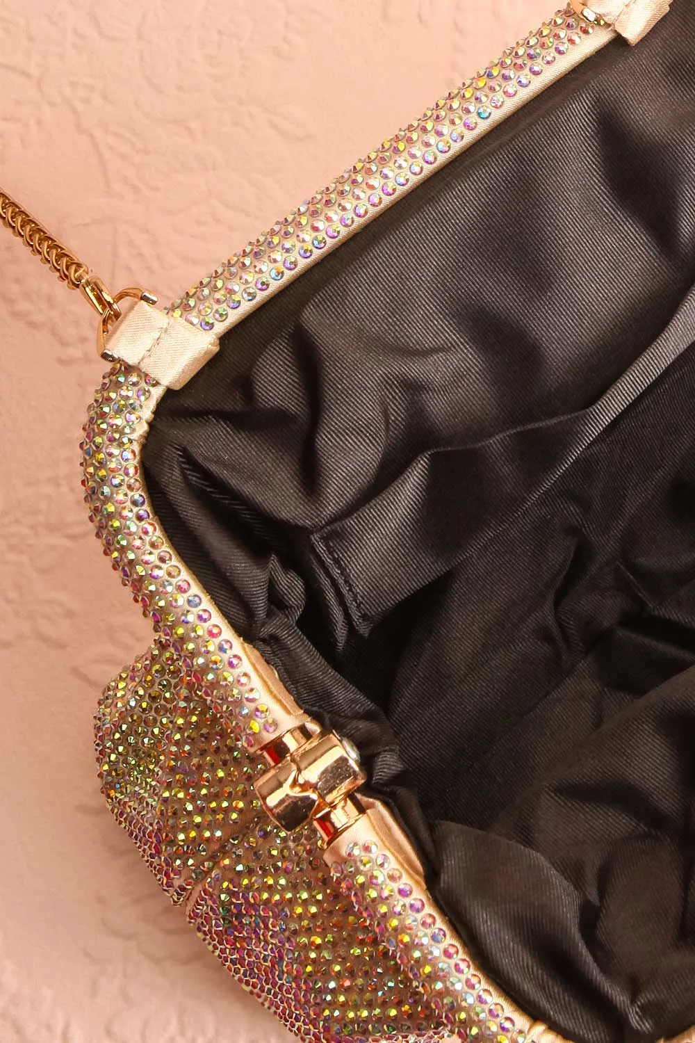 Demure Iridescent | Crystal Clutch