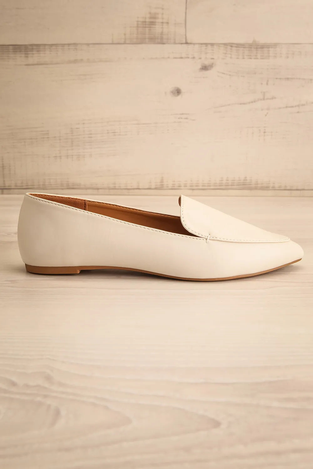 Dinteranthus Ivory | Pointed Faux-Leather Loafers