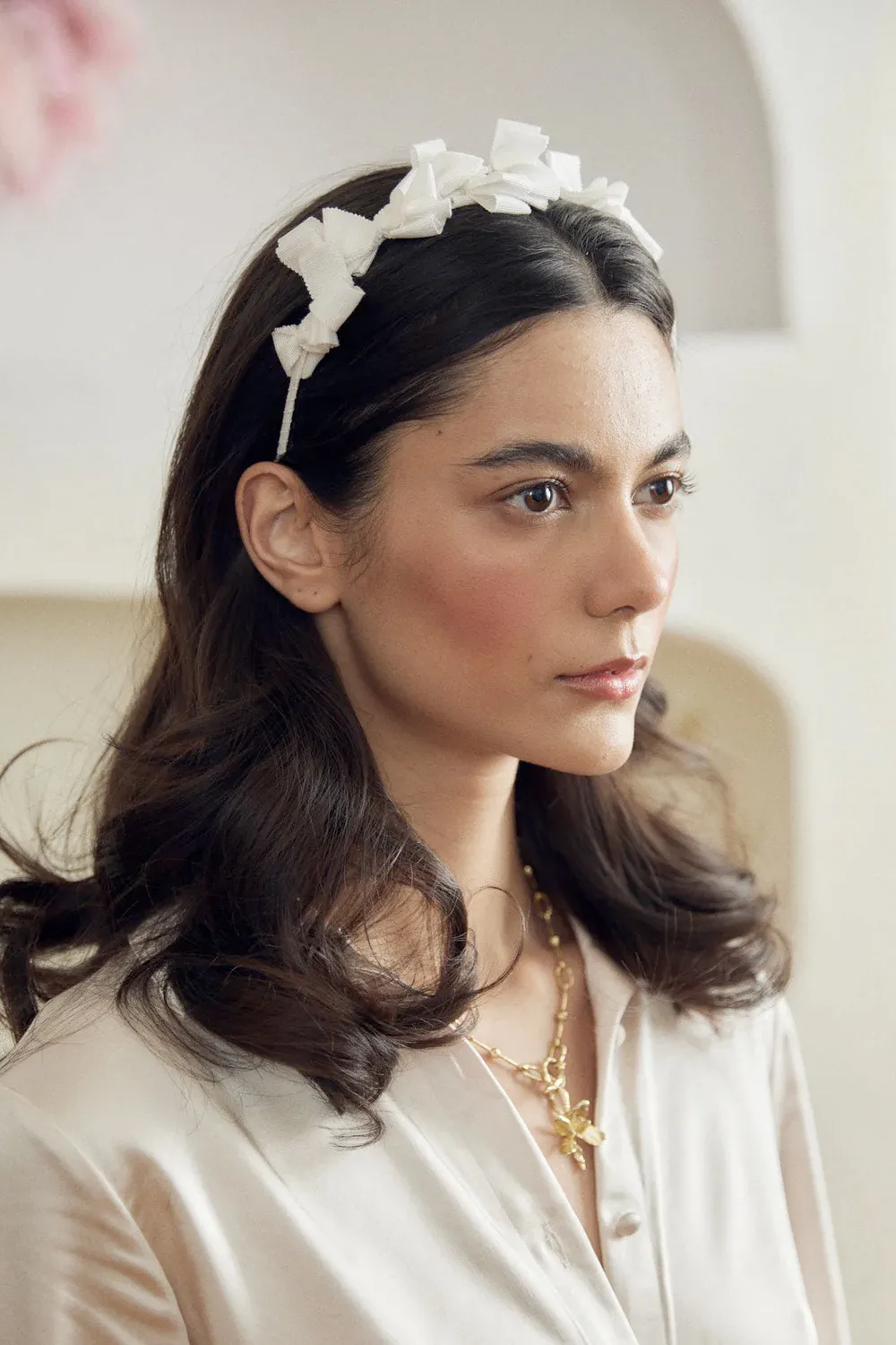 Elite White | Thin Headband w/ Bows
