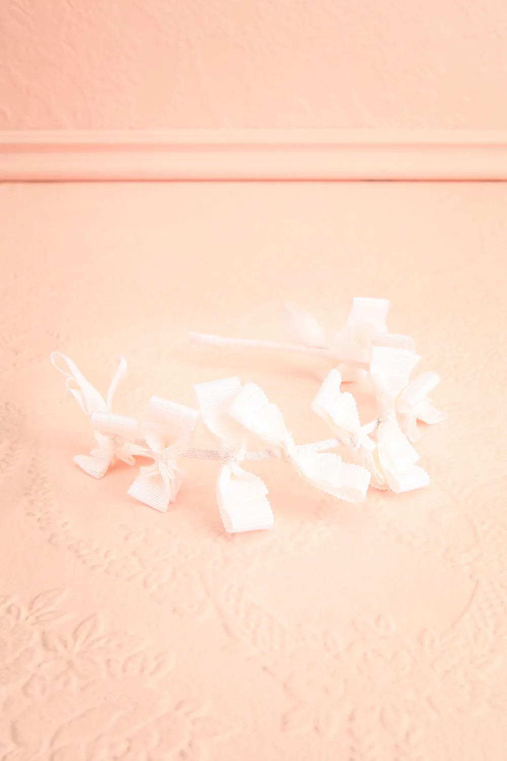 Elite White | Thin Headband w/ Bows