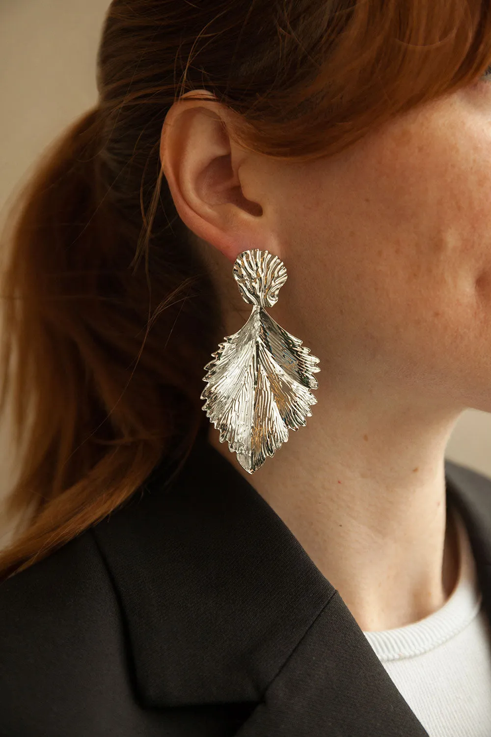 Enveloppe Silver | Leaf Pendant Earring