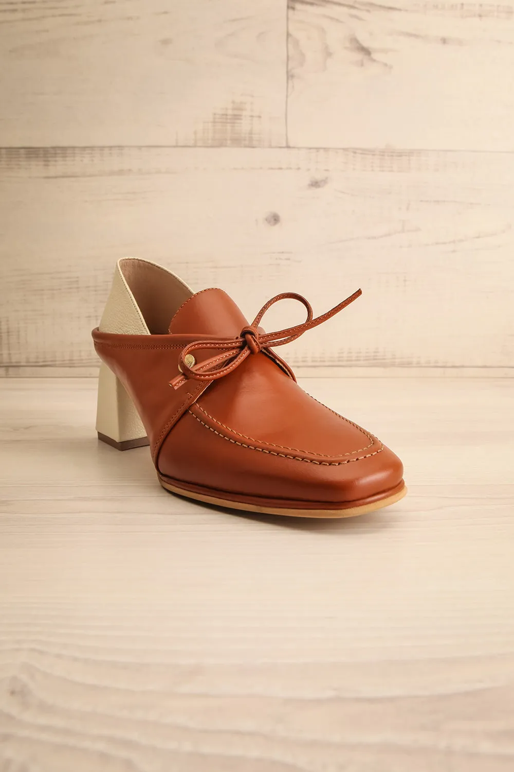 Focus Brown | Bicolored Heeled Loafer
