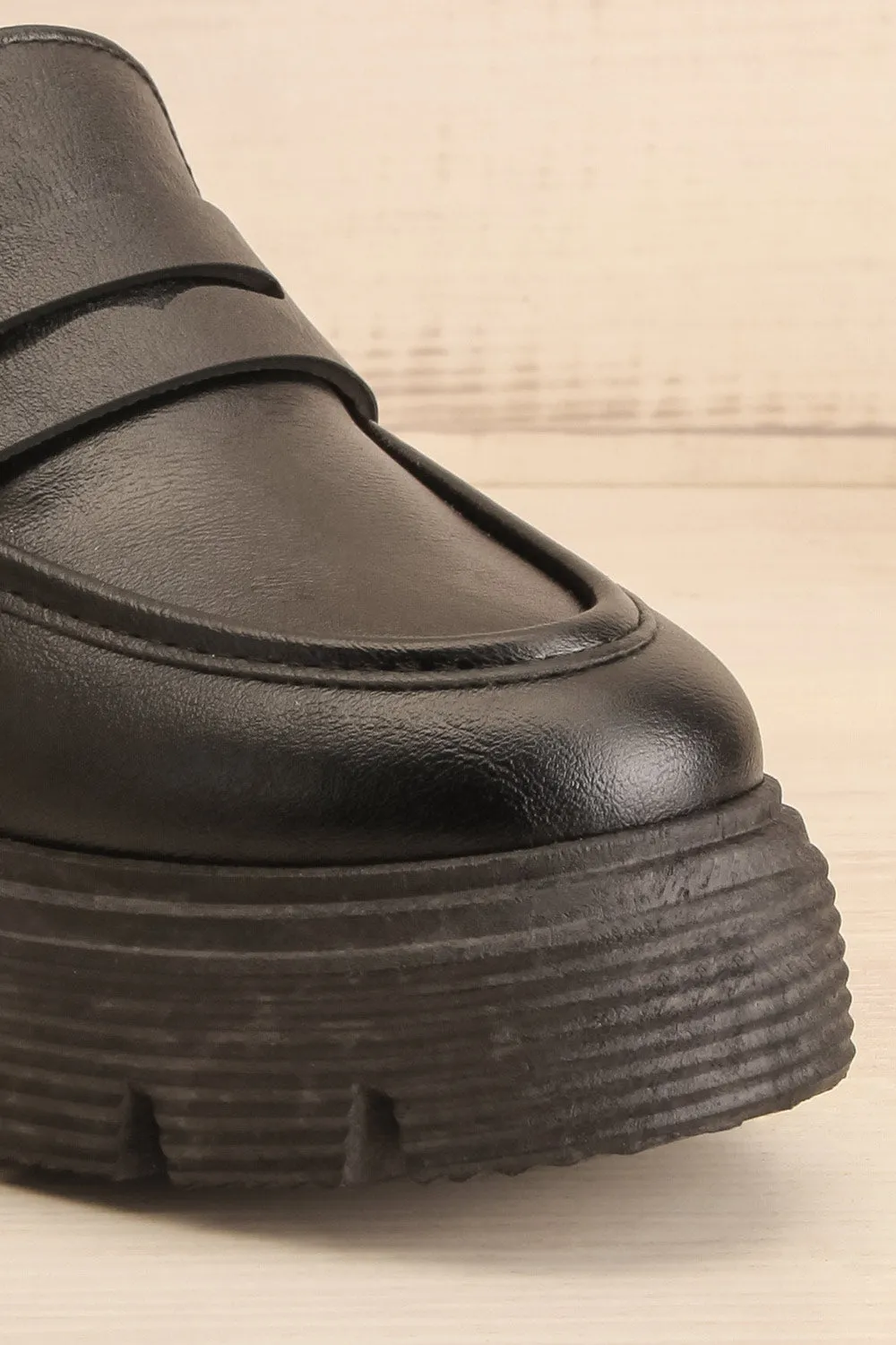 Ibberton | Chunky Heeled Black Loafers