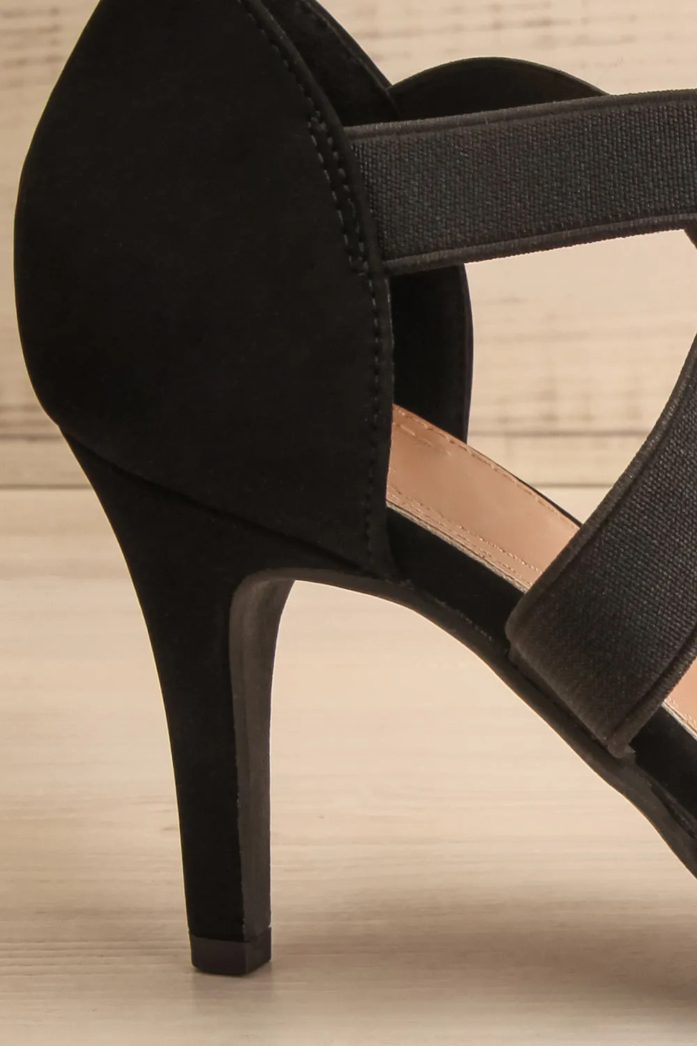 Idole Black | Pointed Toe Heels w/ Elastic Straps