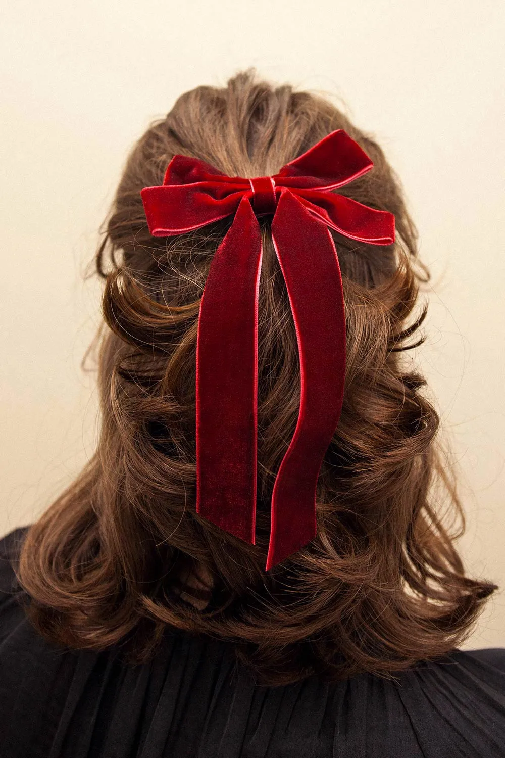 Jeanette Pink | Velour Bow Hair Clip