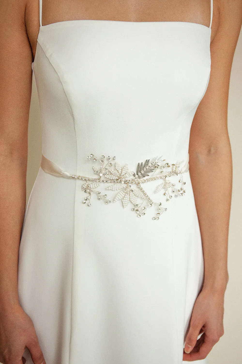 Junebug | Ribbon Belt w/ Floral Ornament