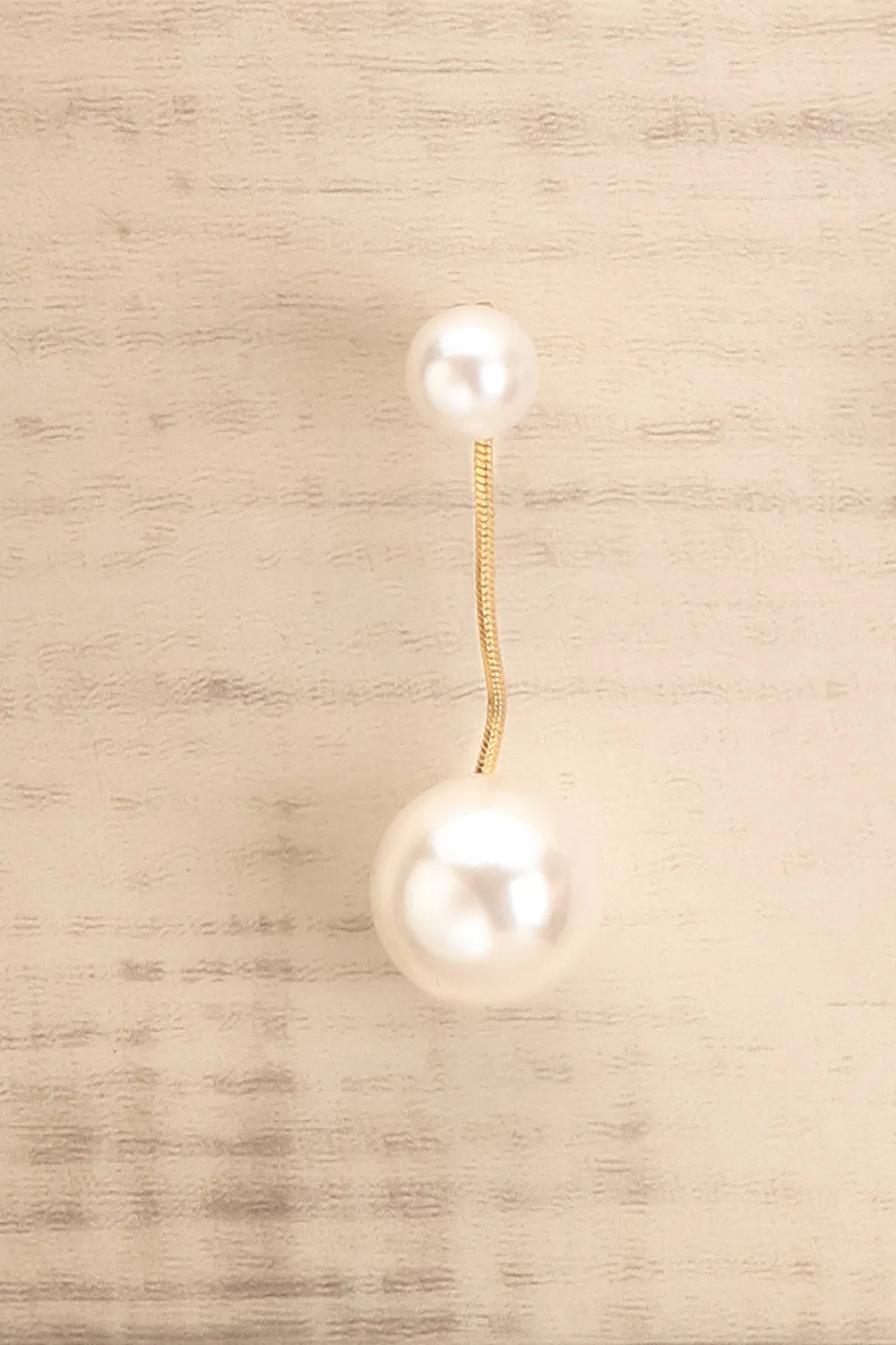 Kamloups | Pendant Pearl Earrings