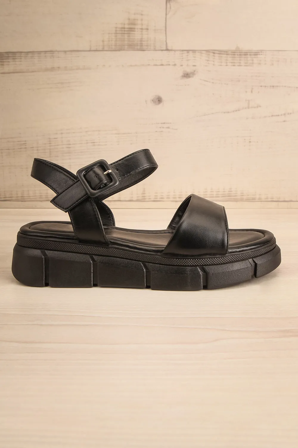 Kitsch Black | Platform Sandals