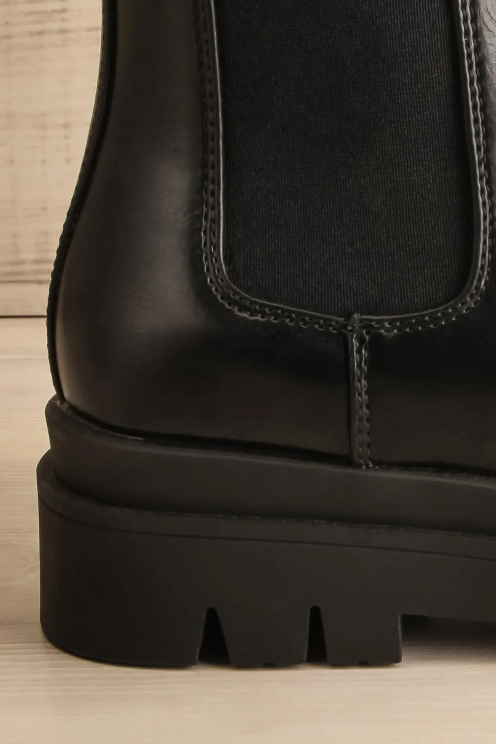 Lommel | Black Rain Boots