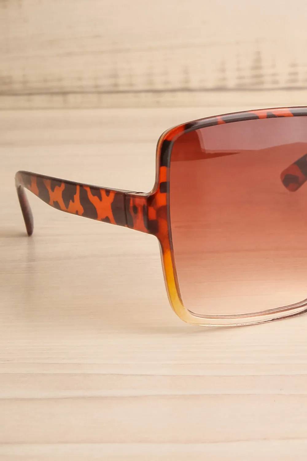 Medusa Leopard | Square Sunglasses