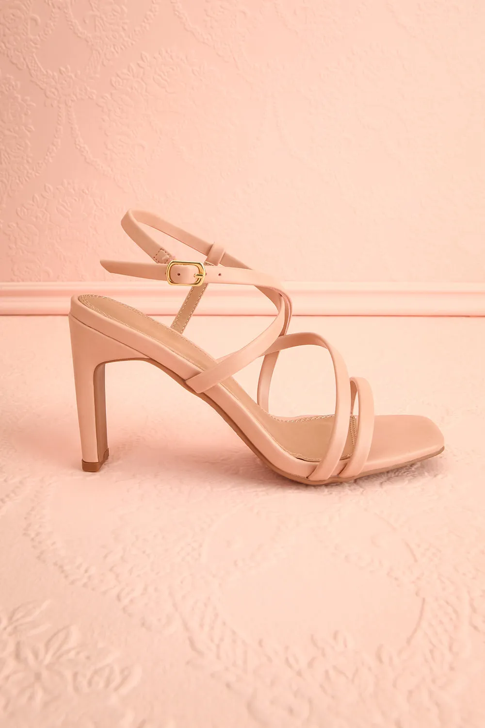 Mouvemente Blush | Crossed Strap High Heel Sandals