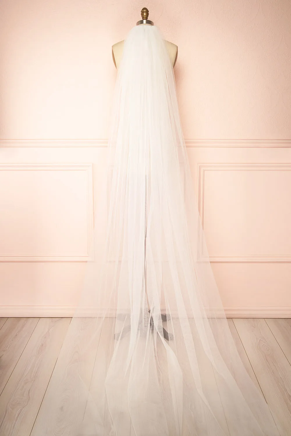Naima Ivory | Layered Bridal Veil