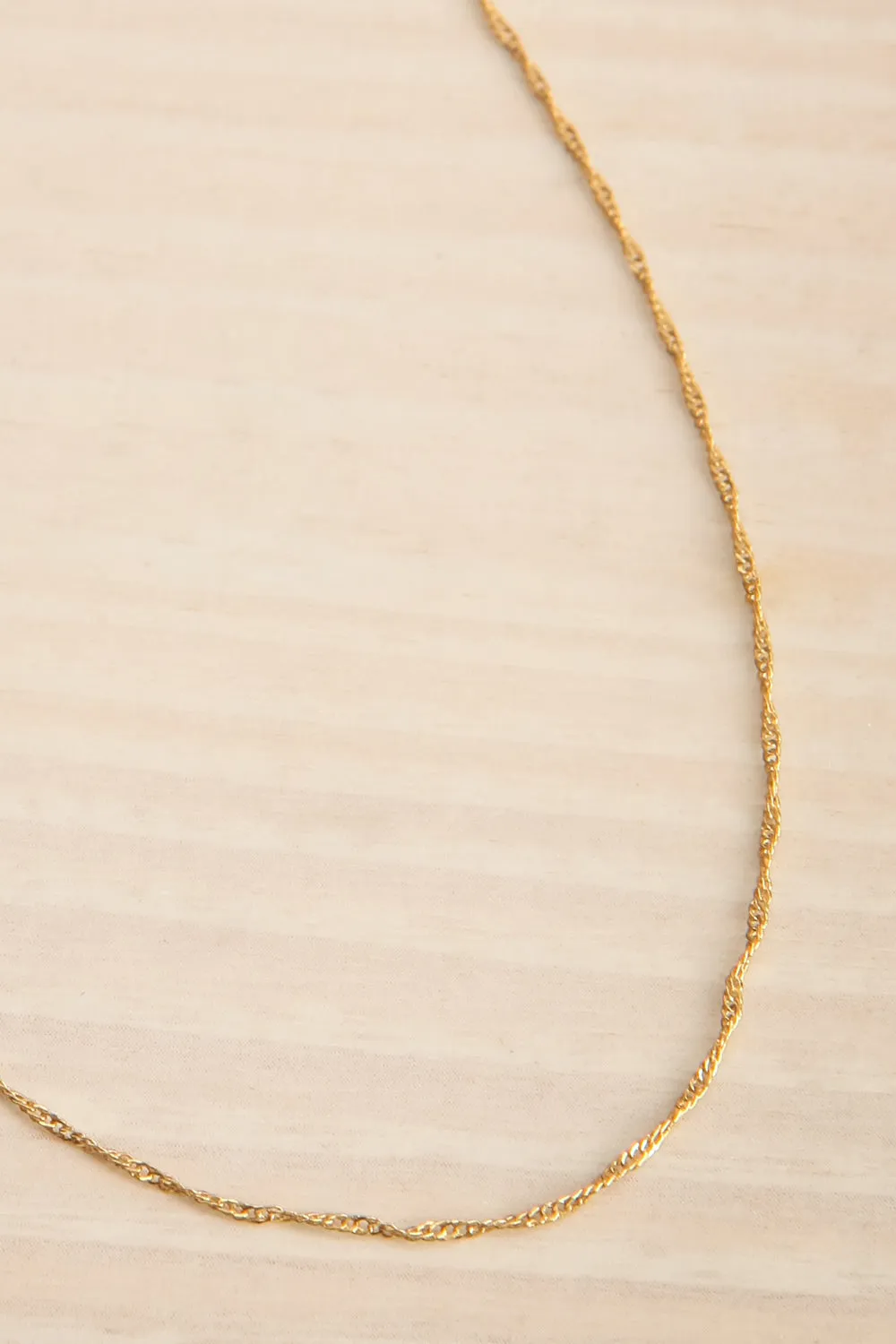 Nilus Gold | Minimalist Twist Necklace