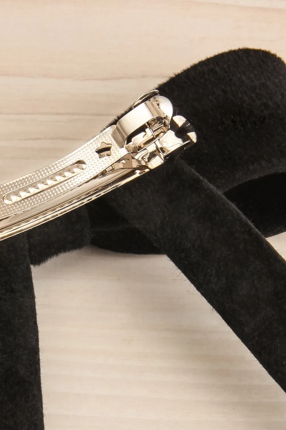 Purimosa Black | Felt Bow Hair Clip
