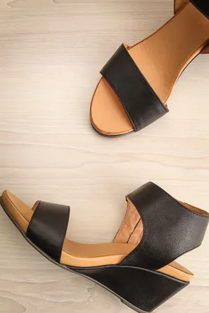 Quainton Black | Wedge Sandals
