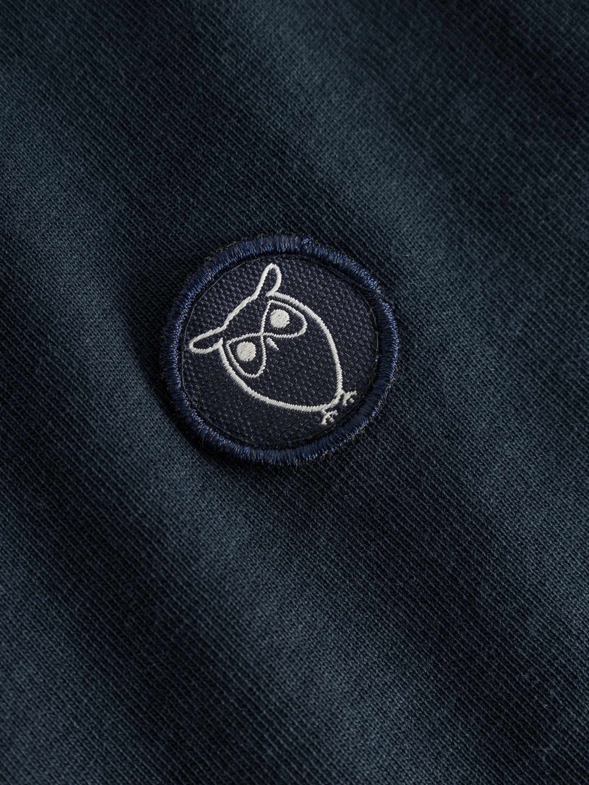 Regular fit badge long sleeved - Total Eclipse Knowledge Cotton