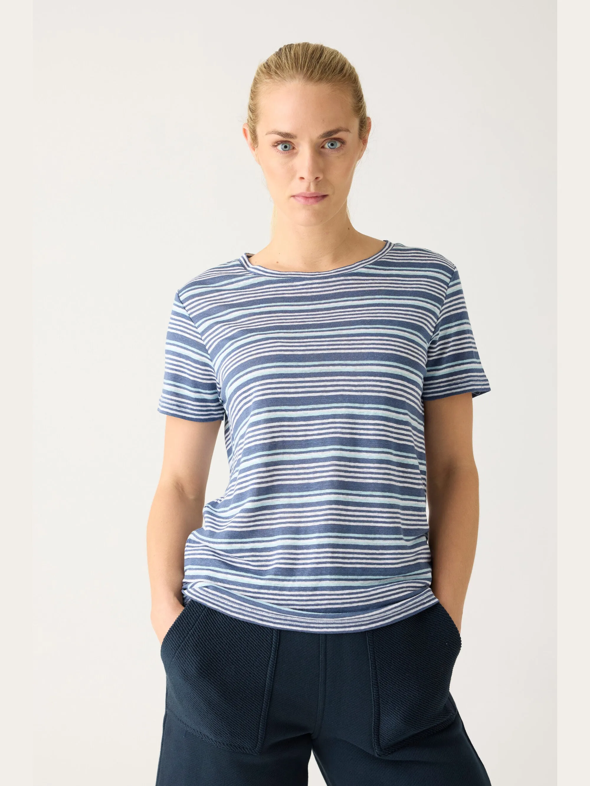 Regular linen stripe t-shirt - GOTS/Vegan - Blue stripe Knowledge Cotton