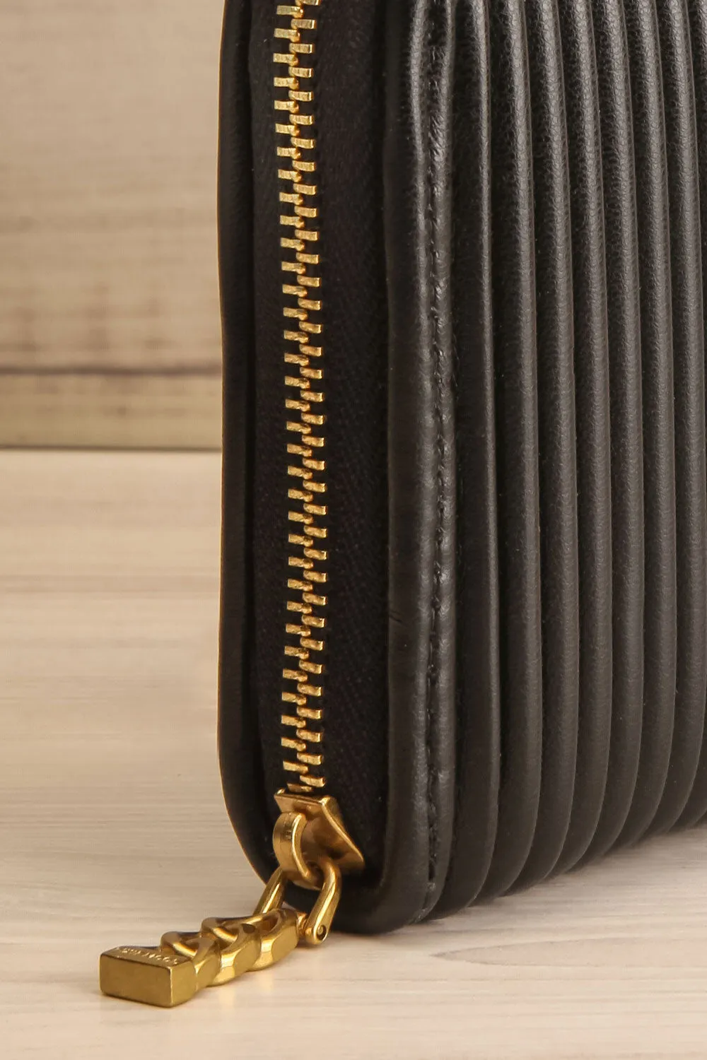 Sandy Black | Pleated Vegan Leather Wallet