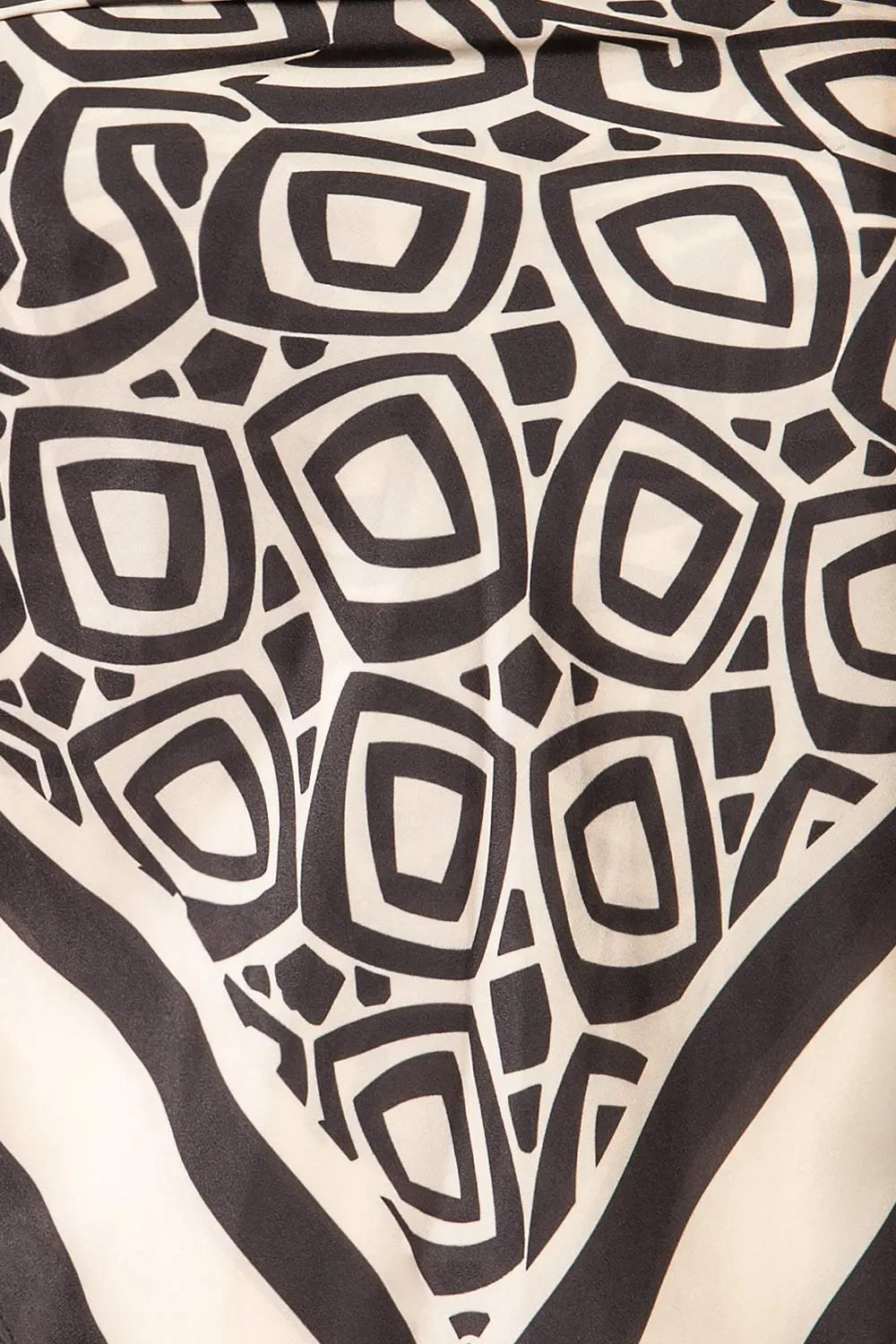 St-Jacques Black | Abstract Satin Scarf