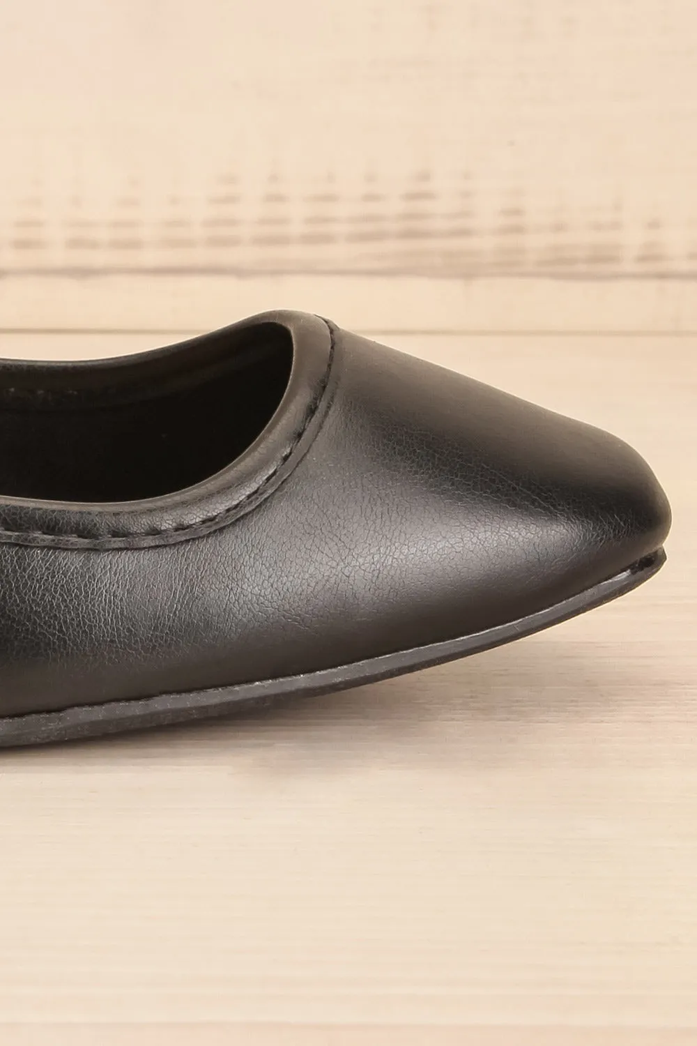 Sweepa Black | Ballerina Flats w/ Adjustable Strap