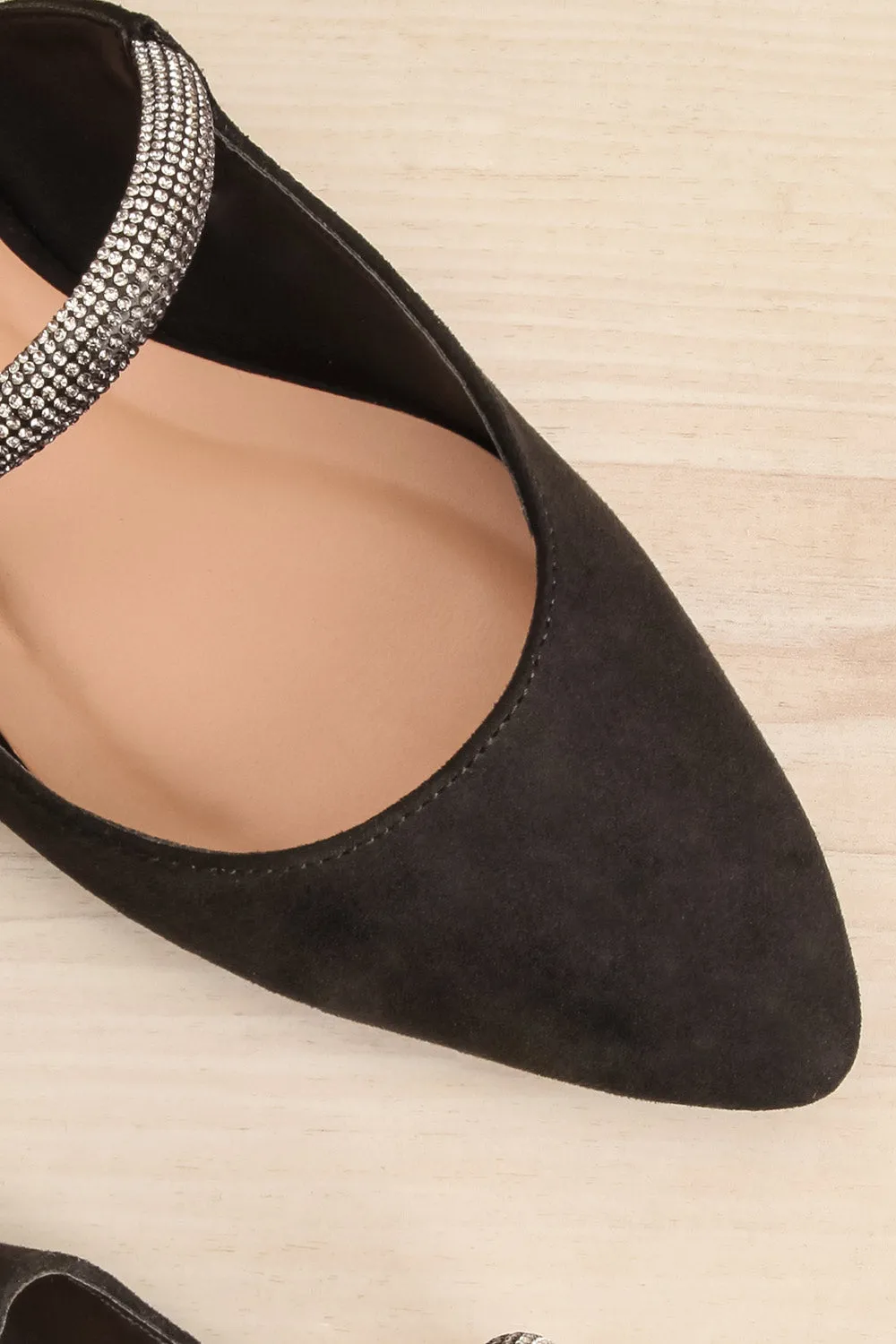 Tralee | Black Mules w/ Pointed Toe