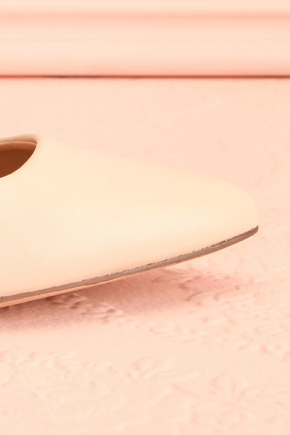 Trenta Ivory | Pointed Toe Heels