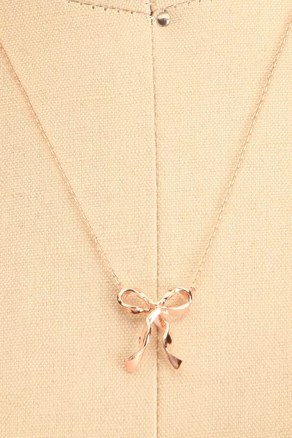Triteia Rosegold | Necklace w/ Bow Charm