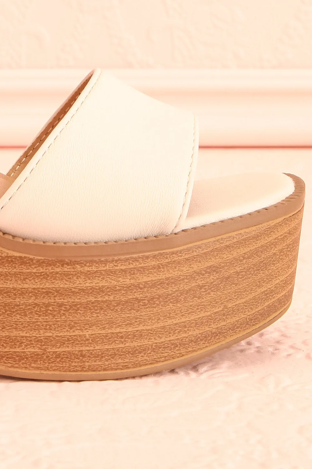 Turbo Ivory | Heeled Wooden Platform Sandals