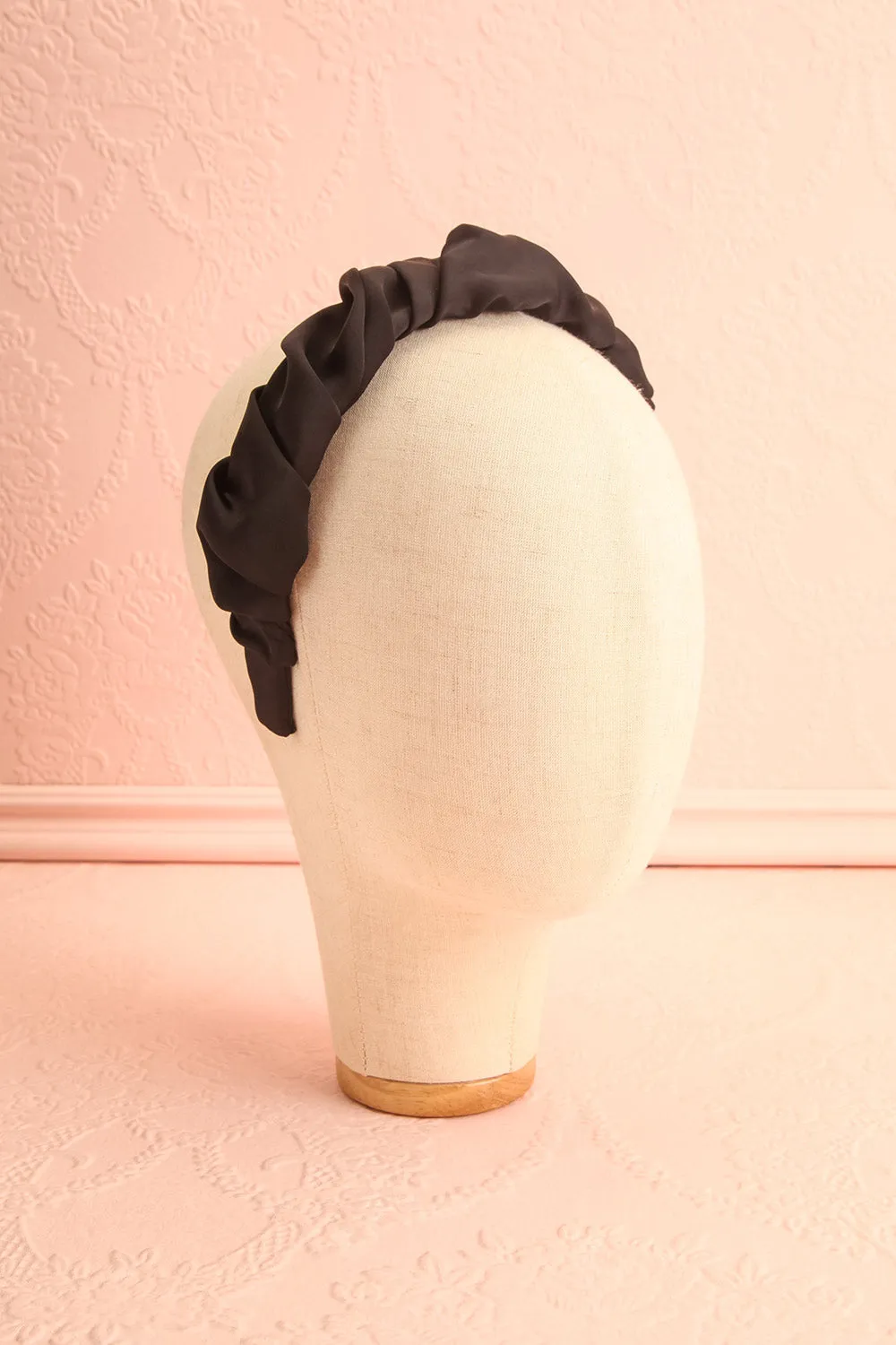 Vijaya | Black Pleated Headband
