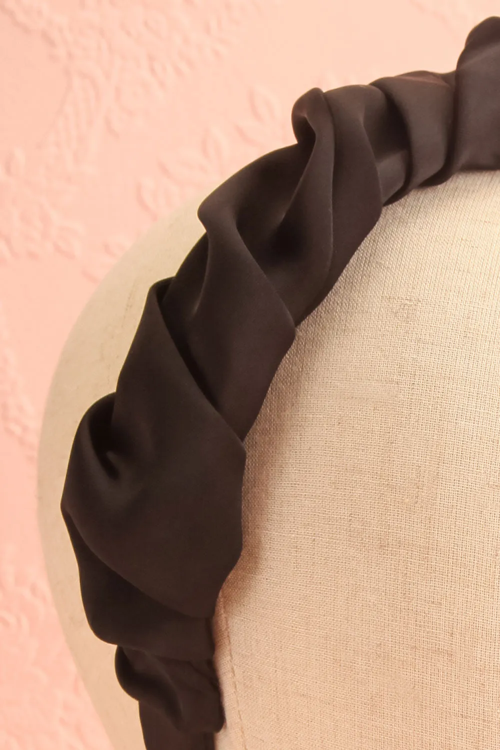 Vijaya | Black Pleated Headband