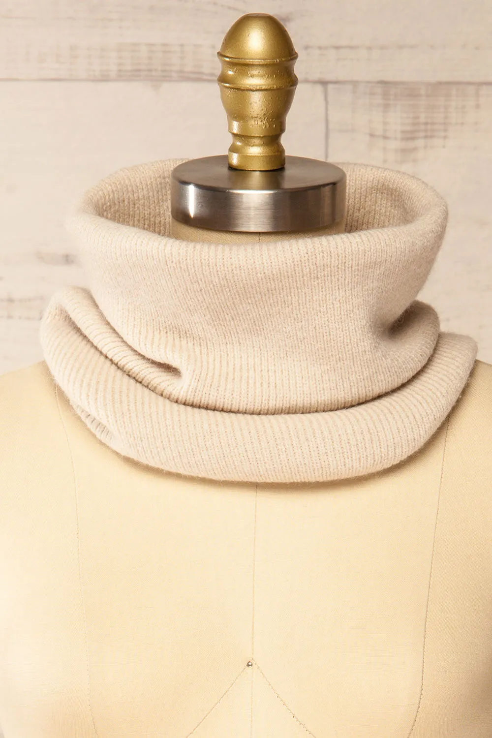 Vinales Beige | Soft Rib Knit Tube Scarf