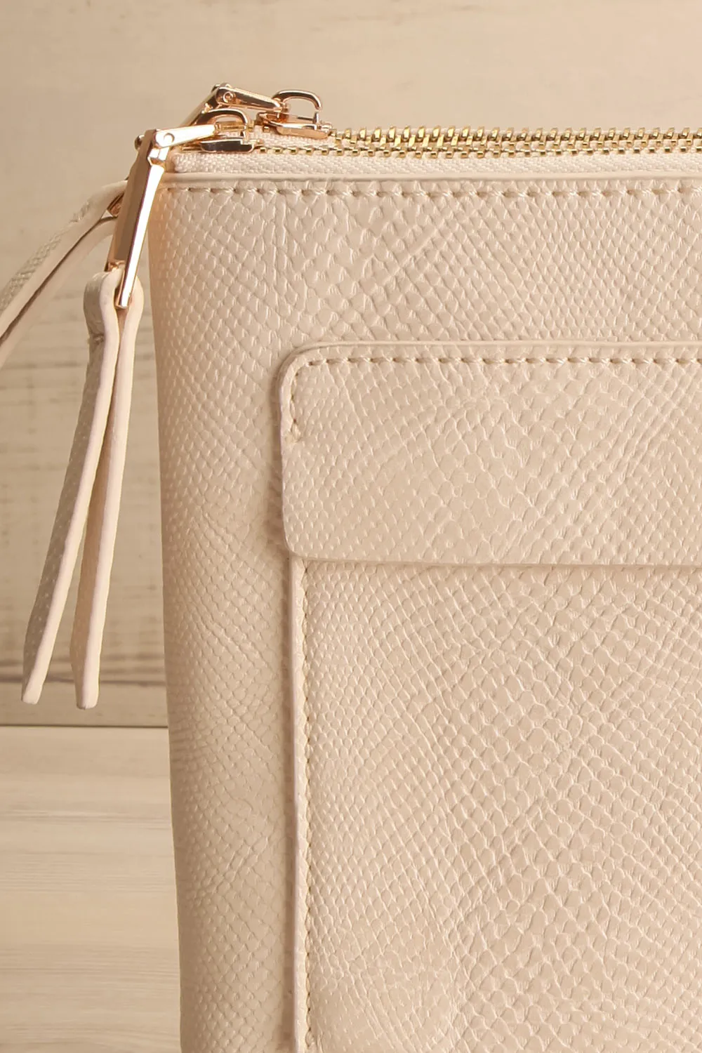 Wunderbar | Snake Pattern Crossbody Bag