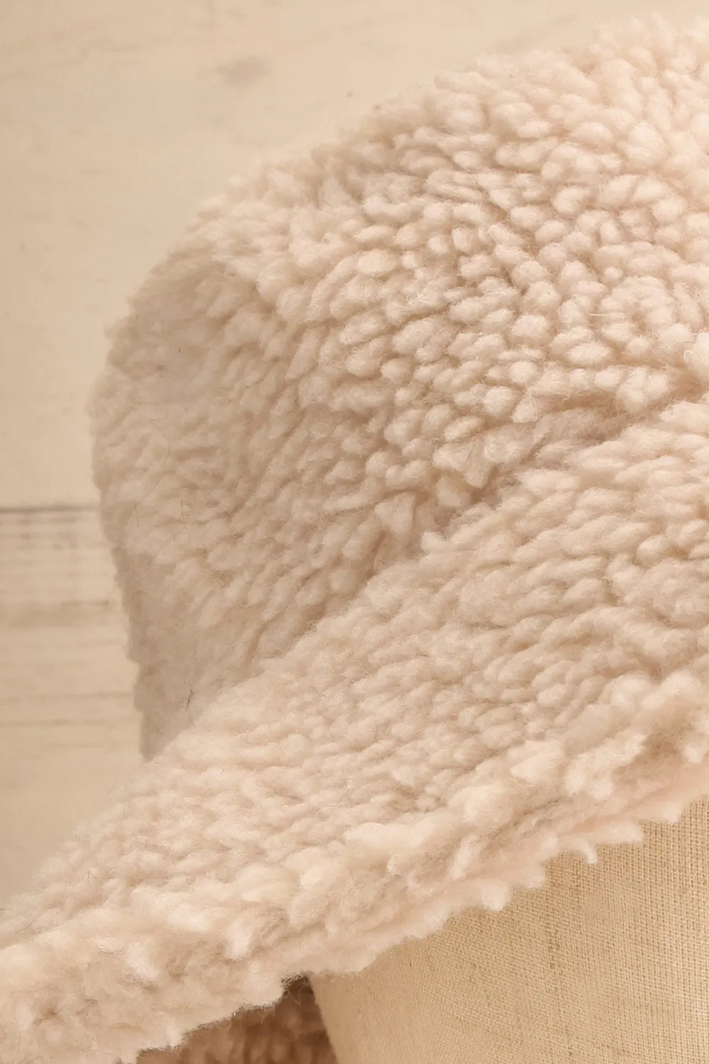 Yeovil Beige | Sherpa Bucket Hat