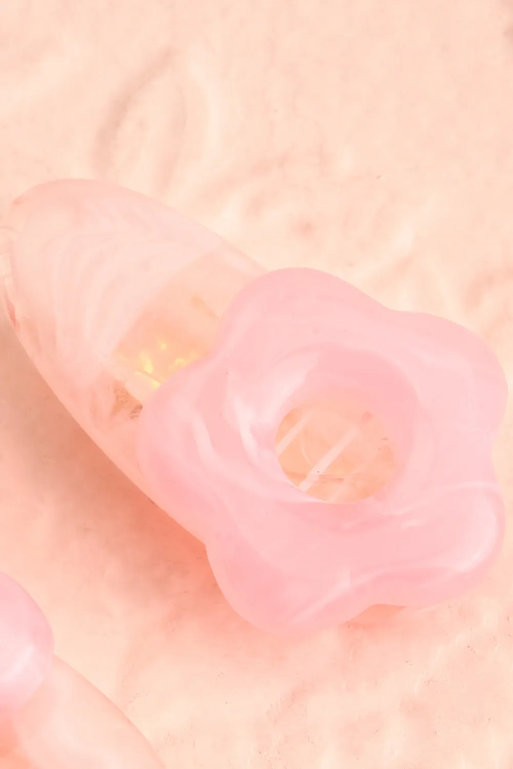 Zilly Pink | Marbled Flower Hair Clips
